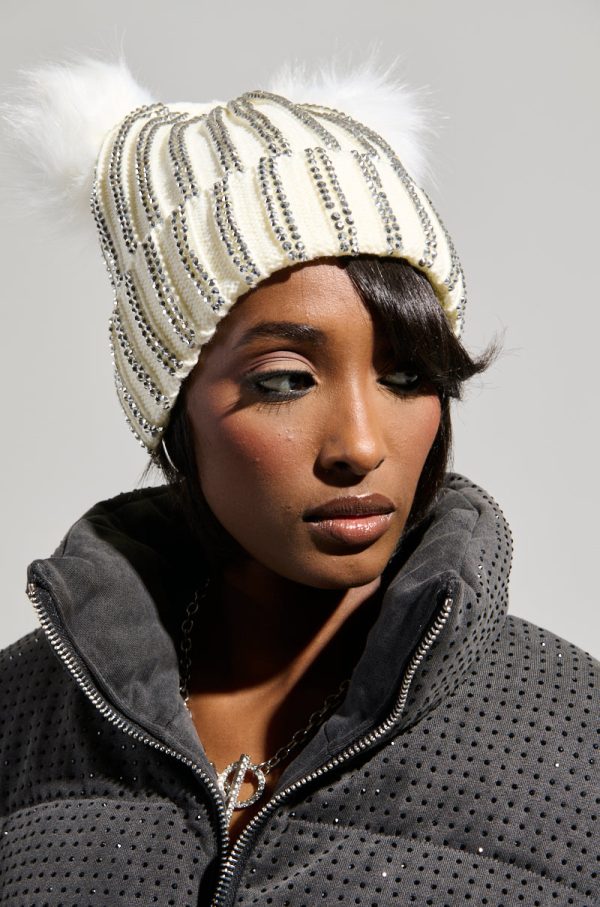 LEXII RHINESTONE KNIT MOUSE BEANIE IN WHITE For Discount