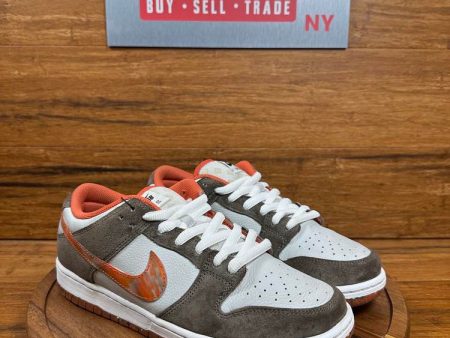 Nike SB Dunk Low Crushed D.C. on Sale